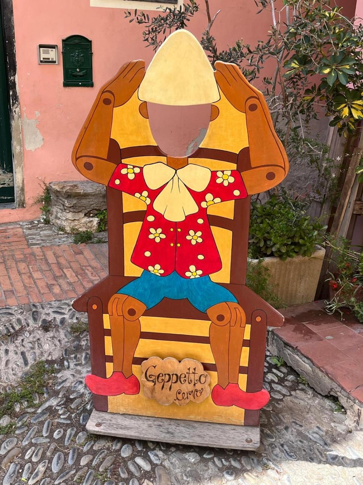 チェルヴォ La Finestra Sul Borgo Bed & Breakfast エクステリア 写真